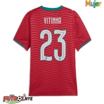 Camiseta Portugal Vitinha #23 Primera Equipación para mujer Mundial 2026 manga corta